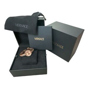 Versace Gold Watch Luxurious Accessory